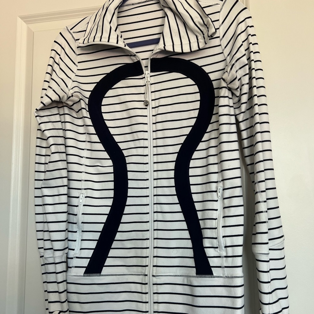Lululemon Size 6